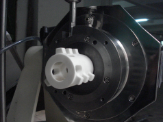 CNB-0.3L納米棒銷(xiāo)式砂磨機(jī)